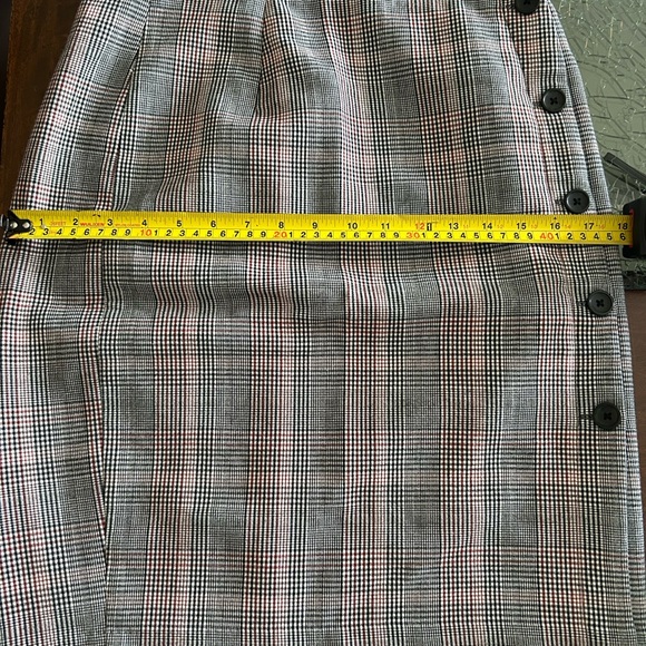 H&M Plaid Pencil Skirt - Picture 9 of 9